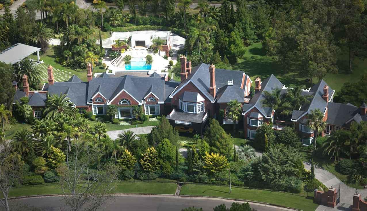 Celebrity Homes: Take A Look Inside Some Of The Most Expensive Houses In The World