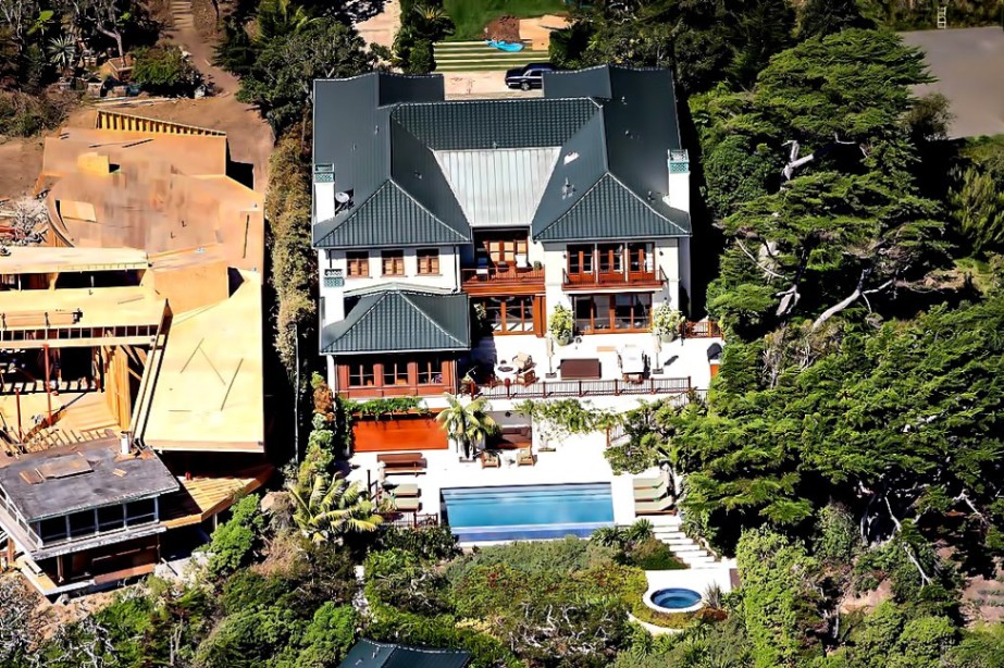 Celebrity Homes: Take A Look Inside Some Of The Most Expensive Houses In The World